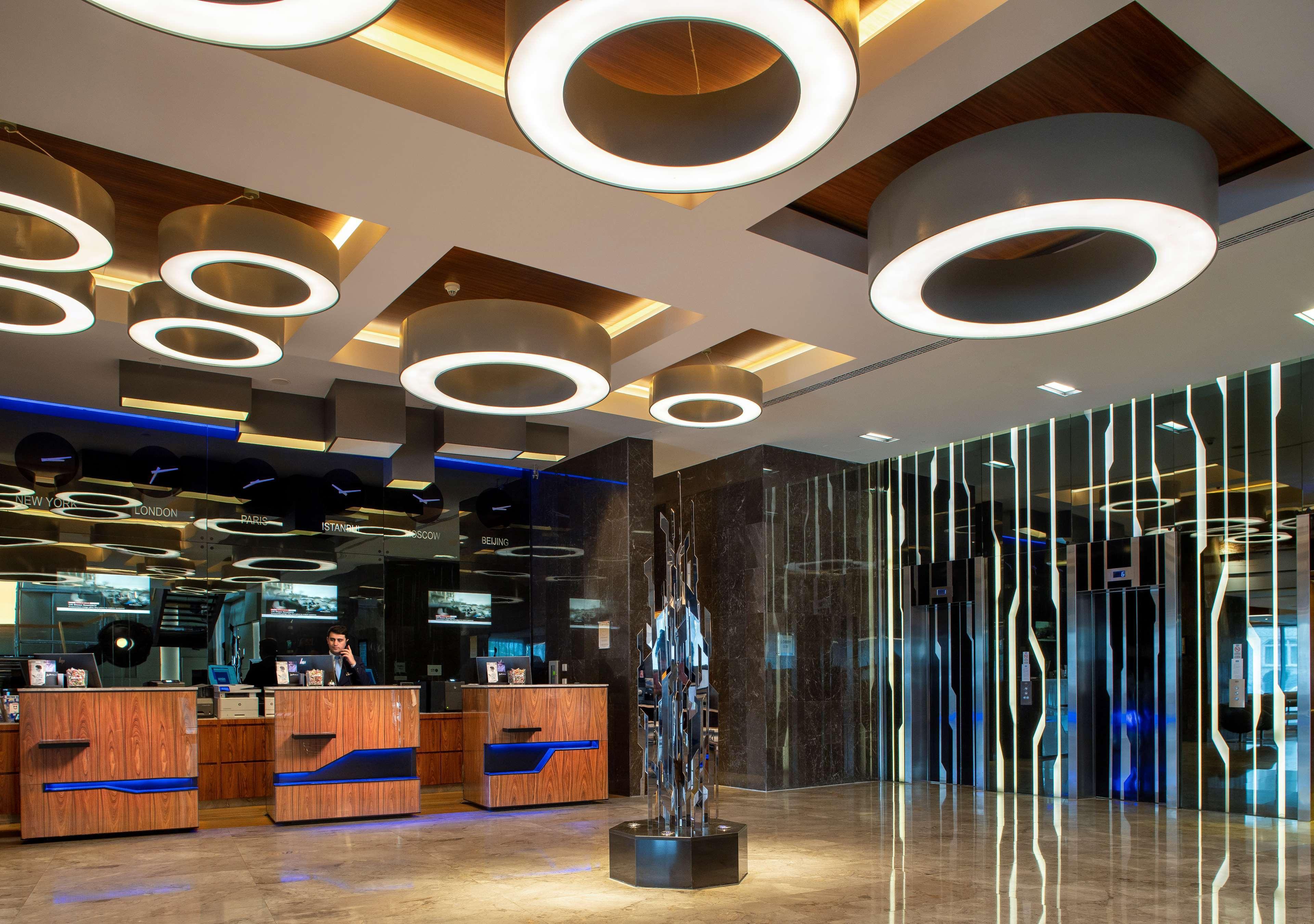 Radisson Blu Hotel Istanbul Asia Exteriör bild